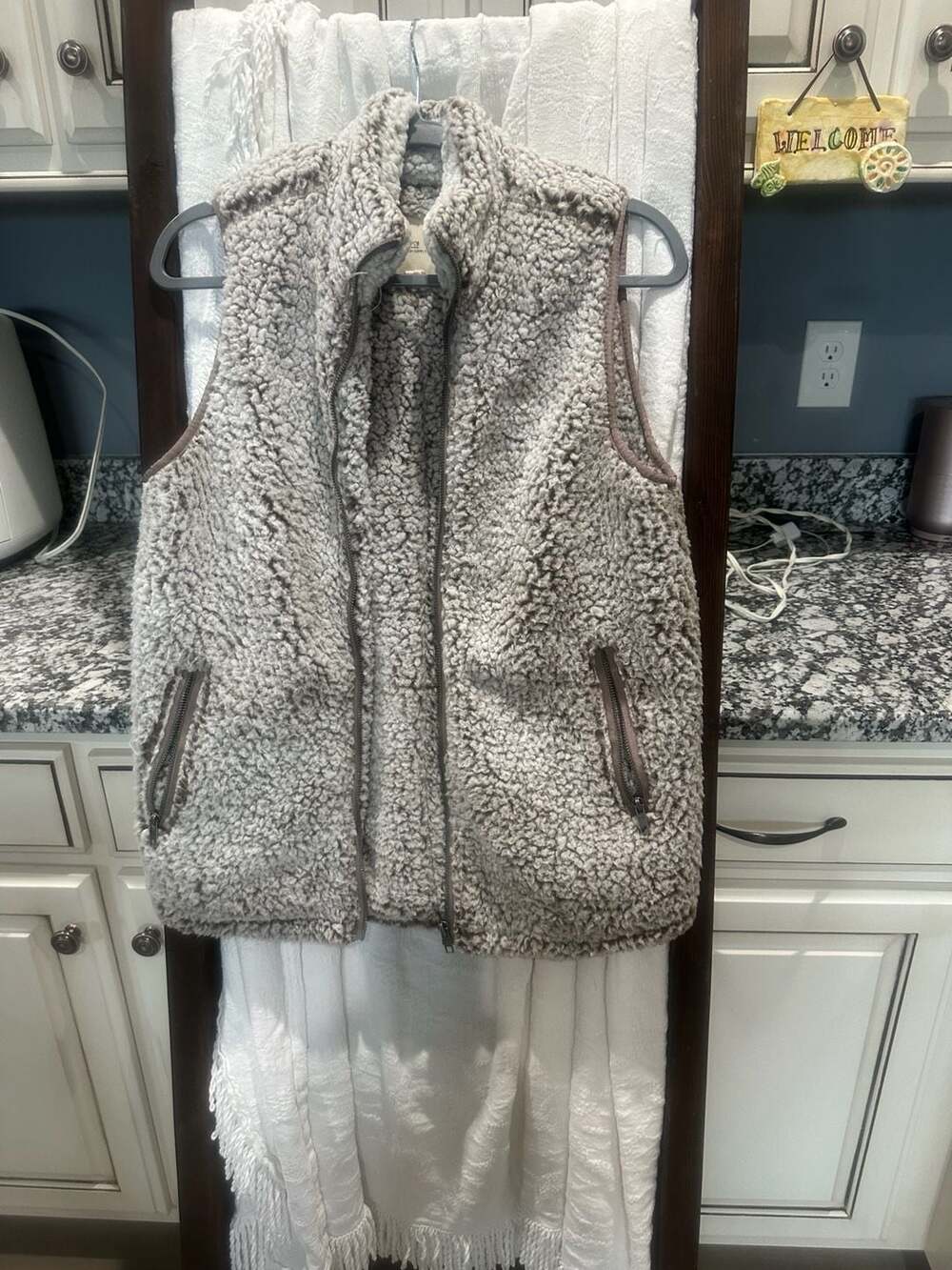 Thread + Supply Full Zip Sherpa Vest Grey Size S